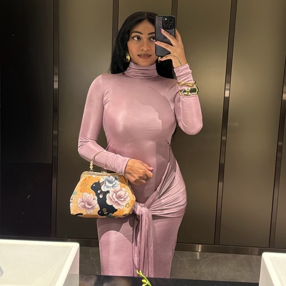 Helsa Slinky Jersey Sarong Maxi Dress - Picture 4 of 7